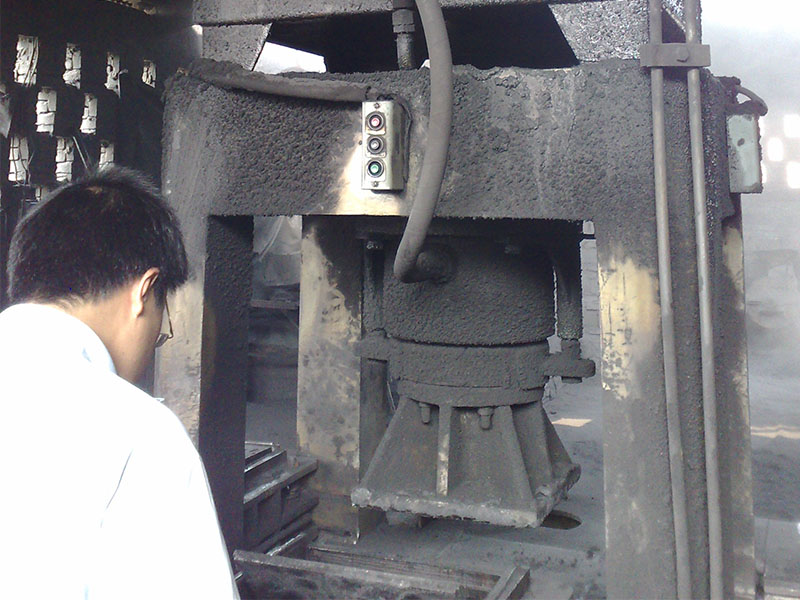 小型四柱液压缸